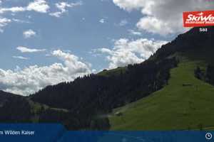 Kamera SkiWelt Wilder Kaiser - Brixental Bergstation Gondelbahn (LIVE Stream)