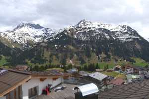 Lech am Arlberg - Hotel Goldener Berg Oberlech