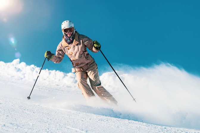 Wygodna kurtka narciarska - czym kierować się przy zakupie