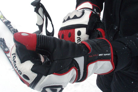 Reusch Gloves | Reusch Ski Gloves | AppOutdoors.com Reusch Gloves | Reusch Ski Gloves | AppOutdoors.com