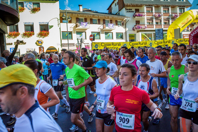 Marcialonga Run 2013 - start fot. skionline.pl