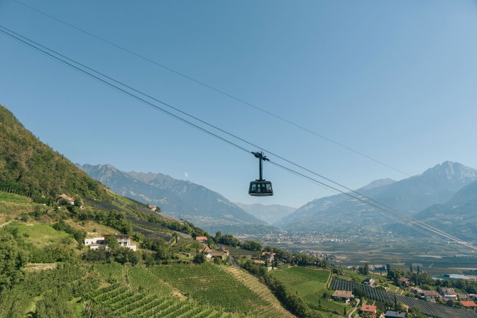 Relaksująca przejazd z Merano do Dorf Tirol