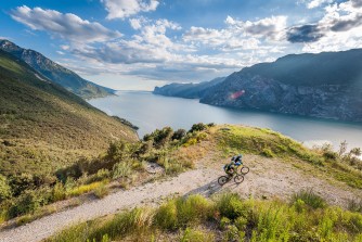 Górskie ścieżki rowerowe, czyli 8000 kilometrów czystego szaleństwa fot. Ronny Kiaulehn