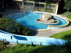 Basen Optimum - niedługo wyprze go nowoczesny Tauern Spa World