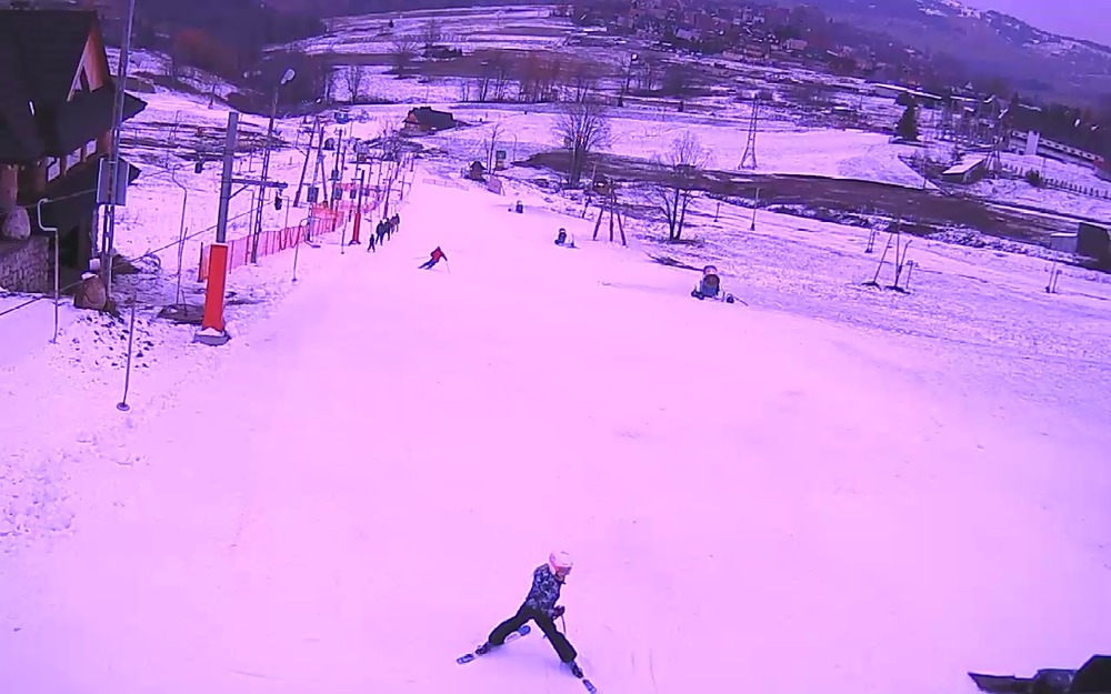 ufo ski.jpg