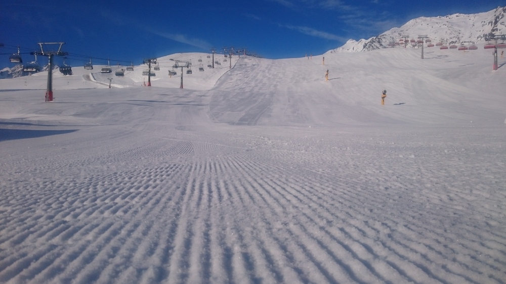 58dd45bed9dbc_SOELDEN2017PUBL(17).thumb.JPG.0cb98bdd9704ea45913feee8fae882be.JPG