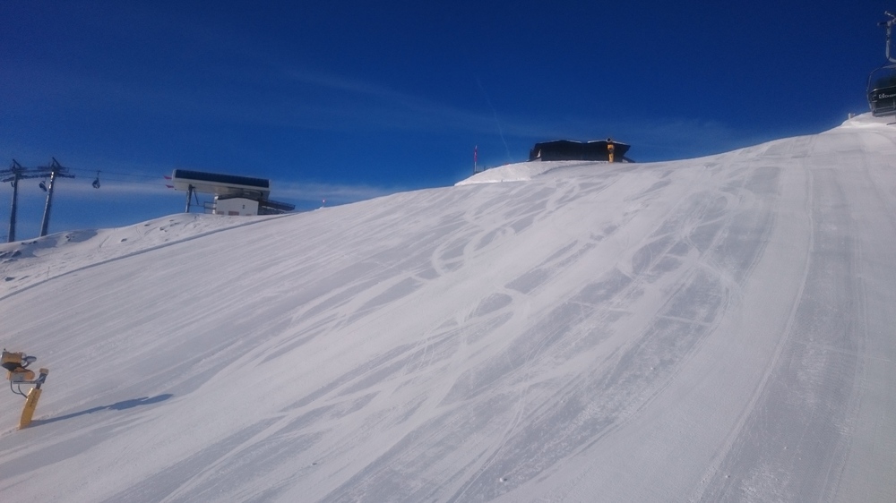 58dd45e8b3a20_SOELDEN2017PUBL(18).thumb.JPG.6381fb7e799ffdaa50e3e58566f07242.JPG
