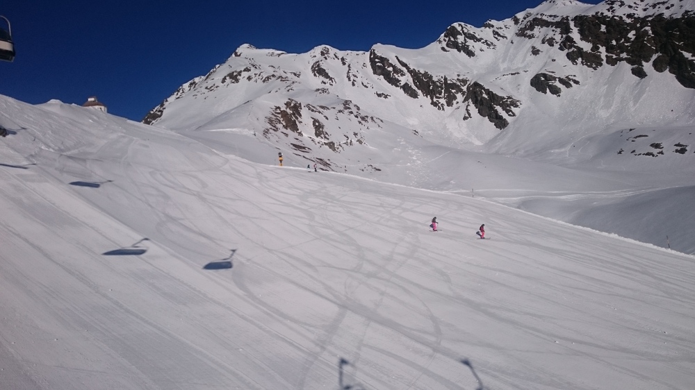 58dd4f0580daa_SOELDEN2017PUBL(28).thumb.JPG.052ef2b8dce177158f86ce24bf509985.JPG