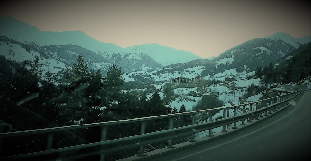 swiss1.thumb.jpg.cfa239573dc3fcac9e268b0d655a304c.jpg