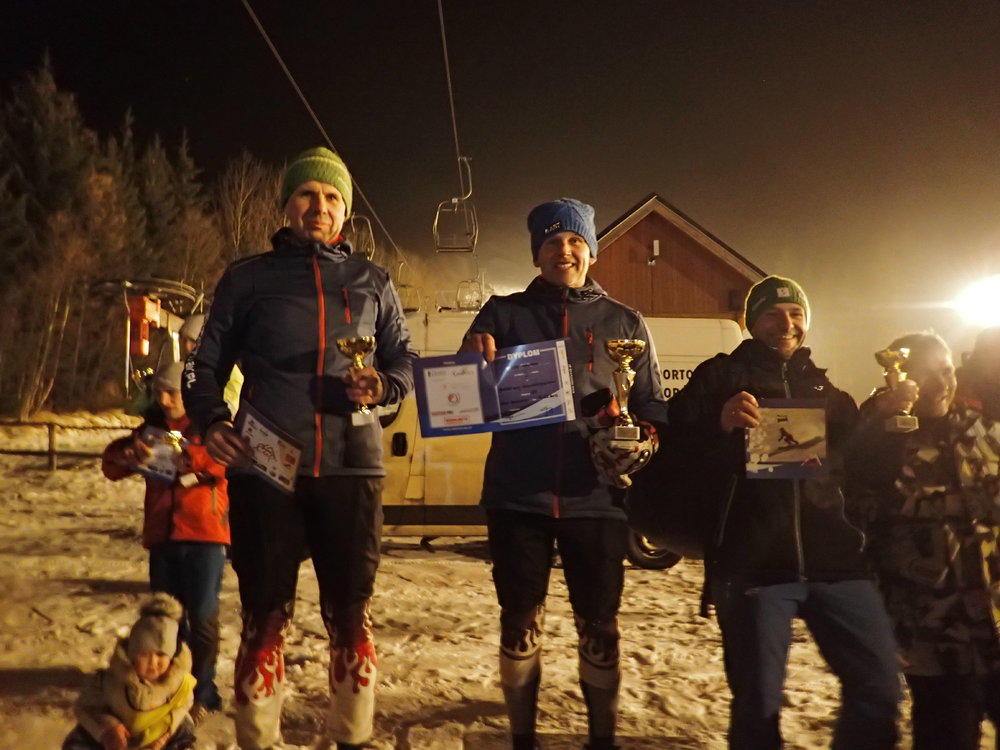 P2168155.thumb.JPG.5c2d067b0a08a9ea9d60ccf171354d4c.JPG