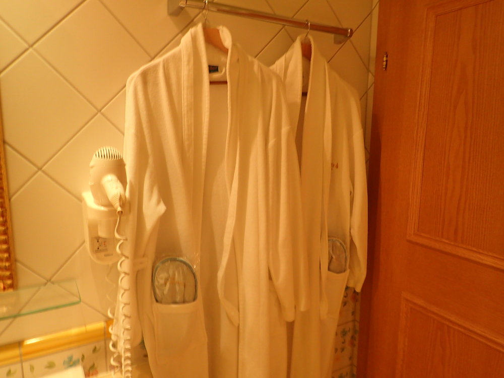 OI001092.thumb.jpg.c50b49fdc07f521d76795448875fa245.jpg