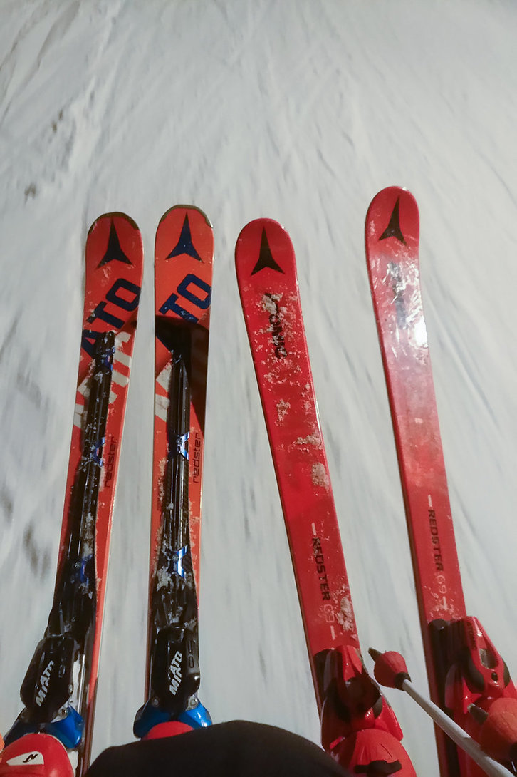 ski036_slotwiny.thumb.jpg.89780c61158d0c45d4569270e825a047.jpg
