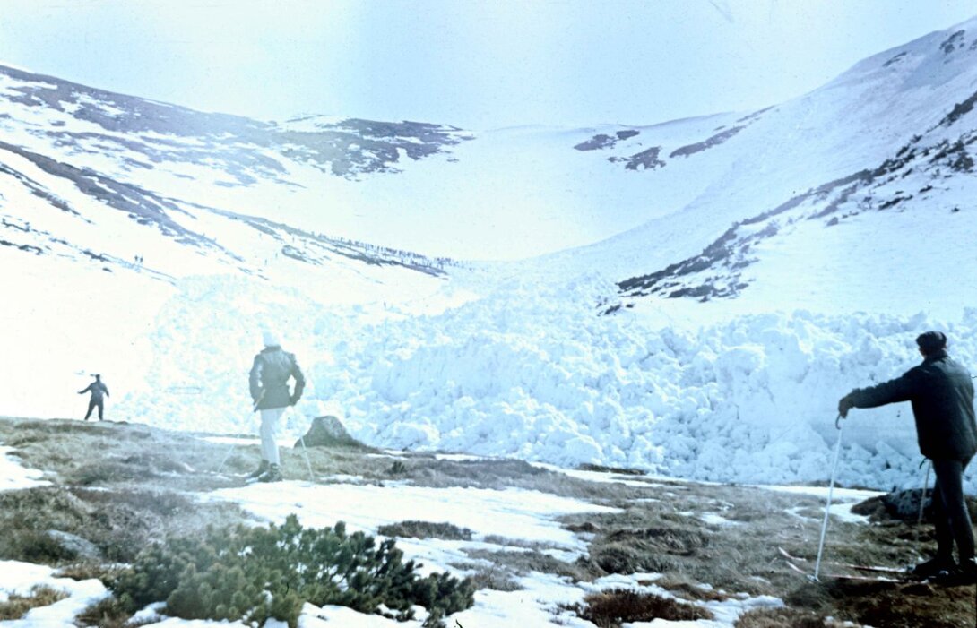 Lawina na Goryczkowej.jpg