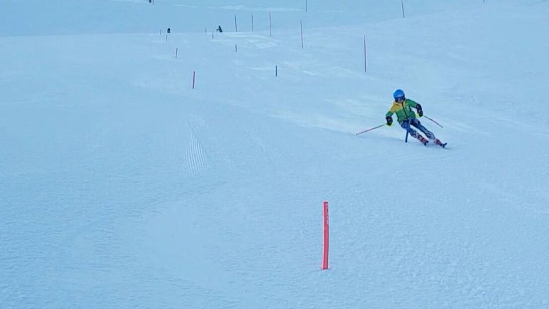 Screenshot_20201110-195825_Photos.jpg