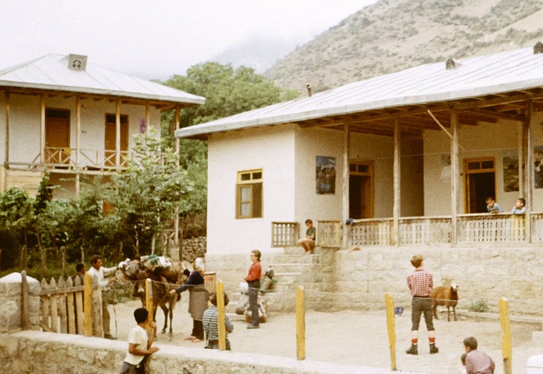 Karawana z Rineh.jpg