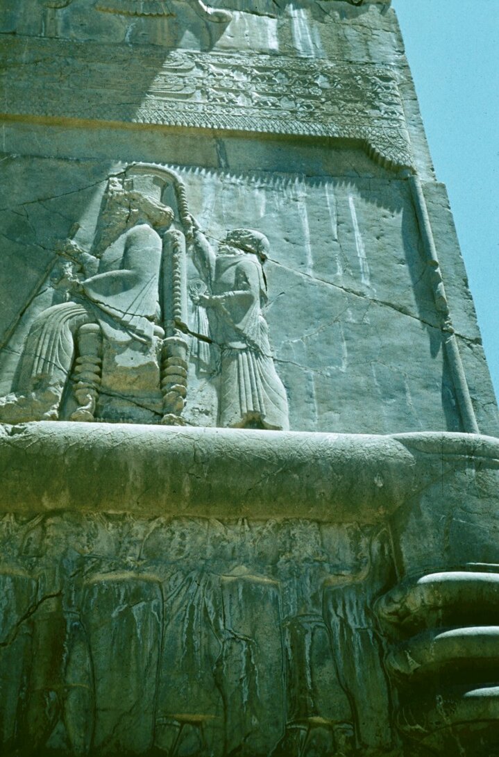 Persepolis_król Dariusz_budowniczy.jpg