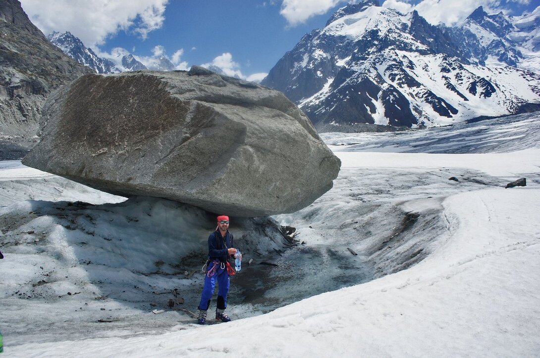 ChamonixSWJA03909.thumb.jpg.5cd18cf0eee4f26bb91f84dda0e5dfc4.jpg