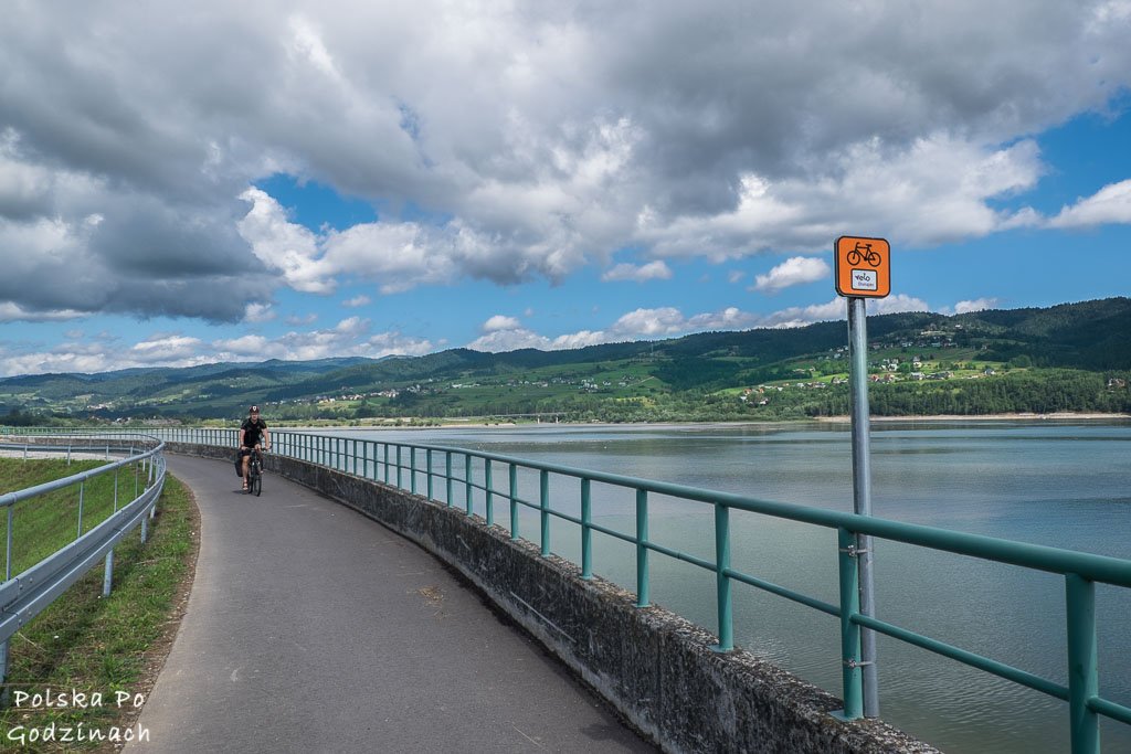 velodunajec-trasa-rowerowa-malopolska-jez-czorsztynskie-trasa.jpg.ef18acda026c890baa28ad1fa6815569.jpg
