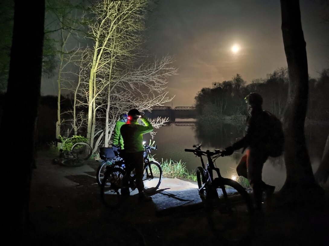 1714317162_IMG_20210429_004621NocnezCzernicyPM.thumb.jpg.051bf4ac5971a79a88464356314946a0.jpg