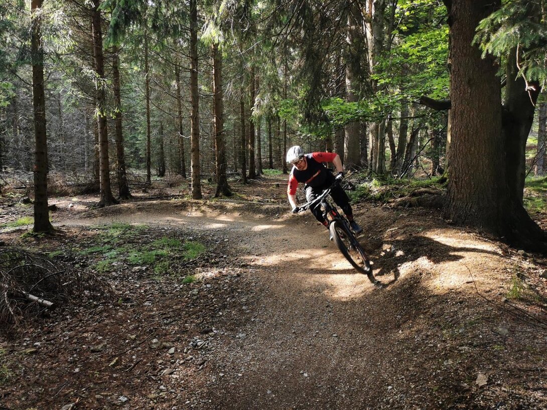 971735427_IMG_20210627_172526RKTR14SingletrackSzklarskaPK.thumb.jpg.63467f2988951ed4dbdca44dafa162ad.jpg