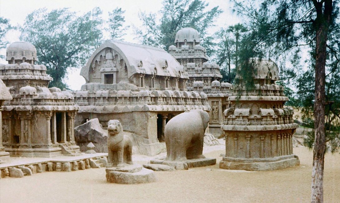 Mahabalipuram, Rathas_2.jpg
