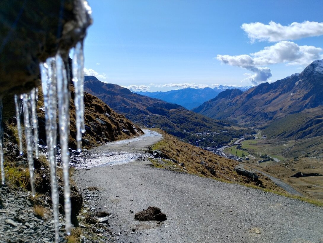 IMG_20241011_123904534_HDR.thumb.jpg.fe0b11192ed80d81cd5db05609f67278.jpg