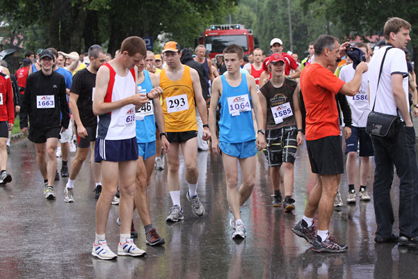 Galeria: Salomon Trail Running - Góra Żar - start