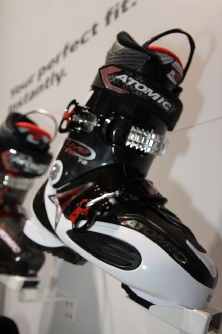 Galeria: Atomic buty narciarskie 2010/2011