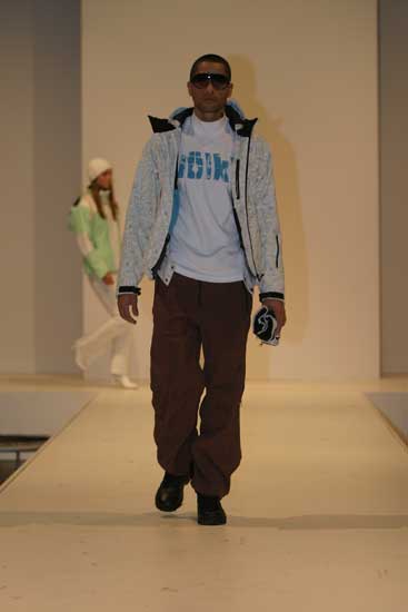 Galeria: Voelkl Fashion Show