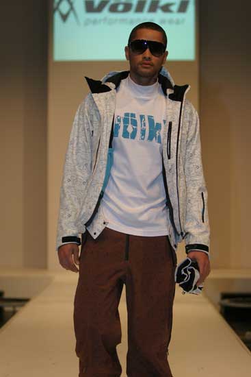 Galeria: Voelkl Fashion Show