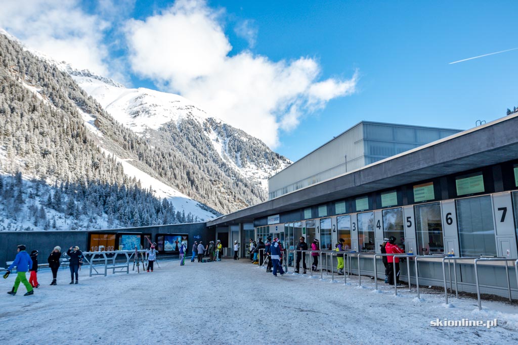 Galeria: Kolej 3S Eisgratbahn na lodowiec Stubai