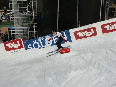 Galeria: Tyrol Show - zawody carvingowe