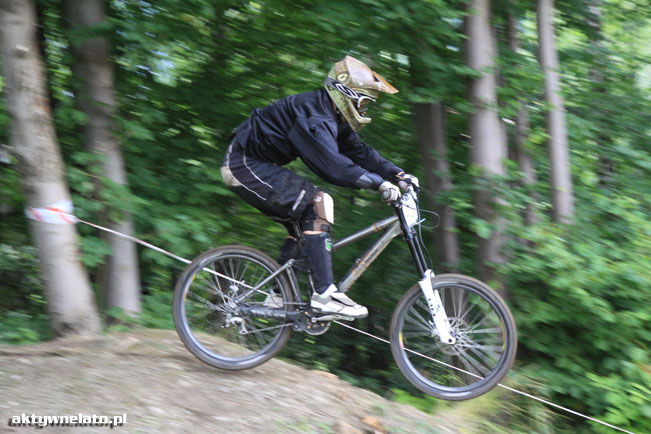 Galeria: Mistrzostwa Polski Diverse Downhill Contest 2011