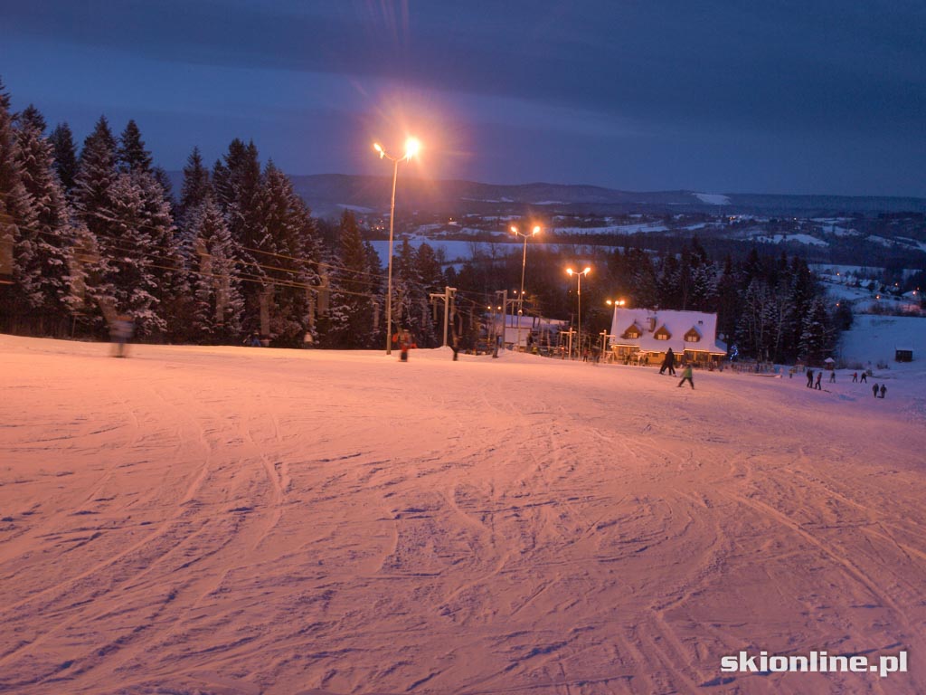 Galeria: Wieczorne narty w Lesko-Ski
