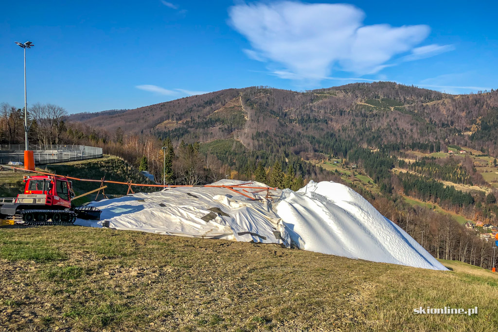 Galeria: Beskid Sport Arena, magazyn śniegu - listopad 2018