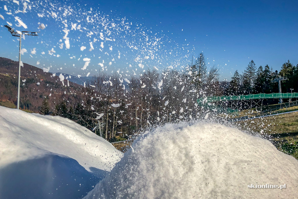 Galeria: Beskid Sport Arena, magazyn śniegu - listopad 2018