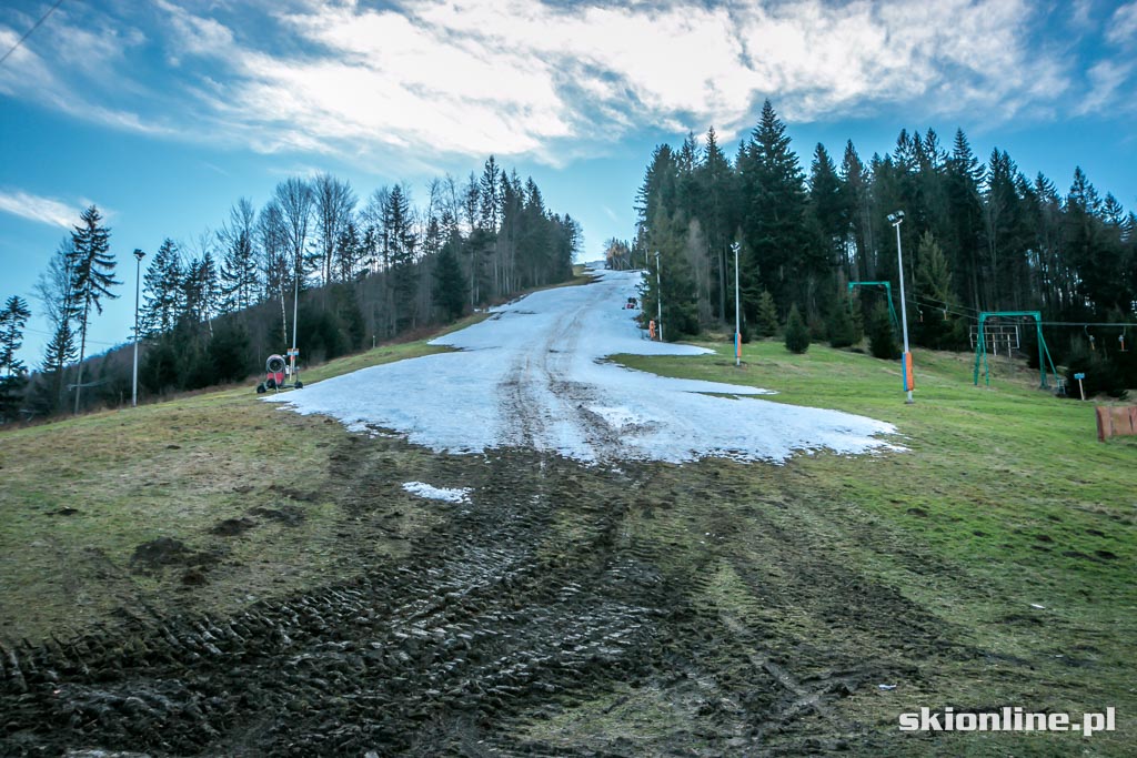 Galeria: Szczyrkowski Ośrodek Narciarski czeka na mróz