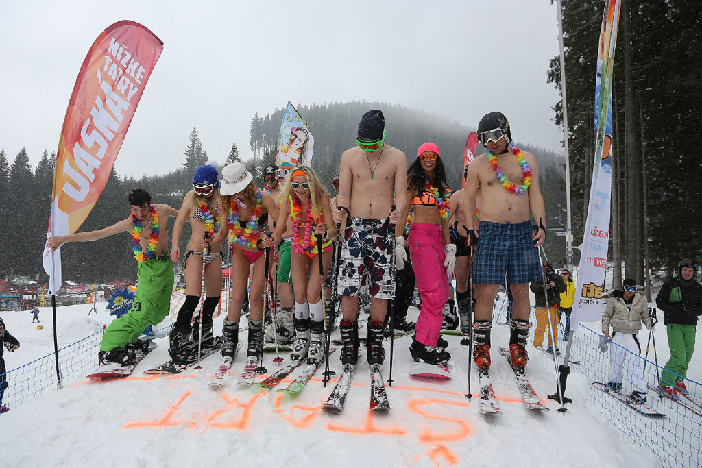 Galeria: Jasna Bikini Skiing 2015