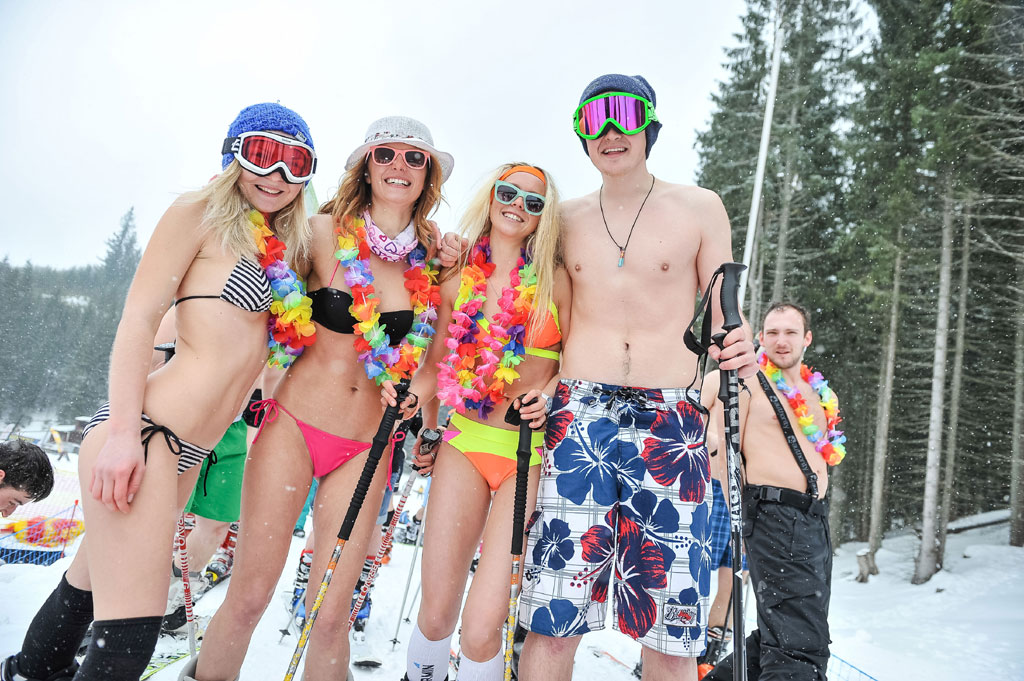 Galeria: Jasna Bikini Skiing 2015