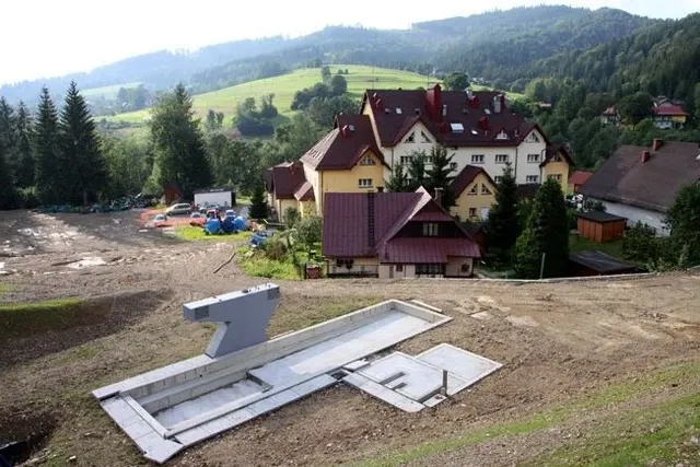 Wisła Cieńków: budowa krzesła, zdjęcie 8