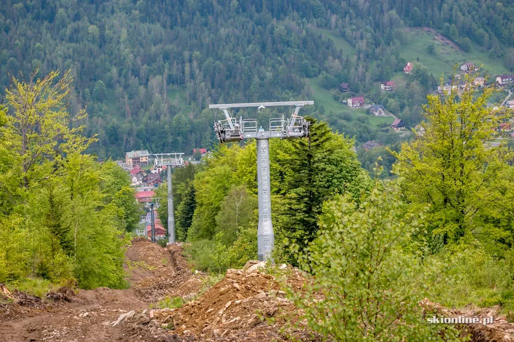 Zdjęcie 13 z galerii COS Szczyrk: budowa nowej 4-os. kolei (maj 2017)