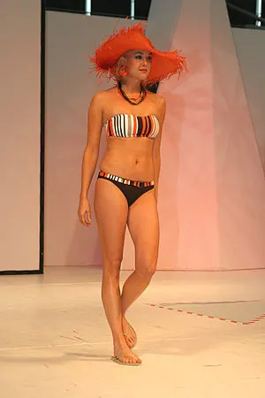 Zdjęcie 18 z galerii Beachwaer Fashion Show
