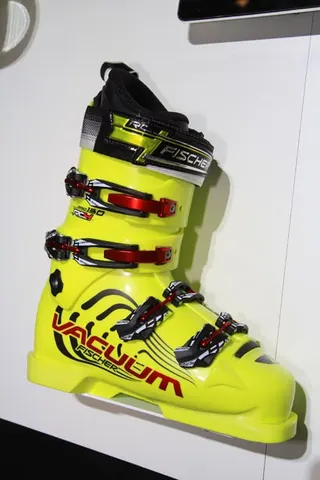 Fischer buty z kolekcji 2011/2012, zdjęcie 1