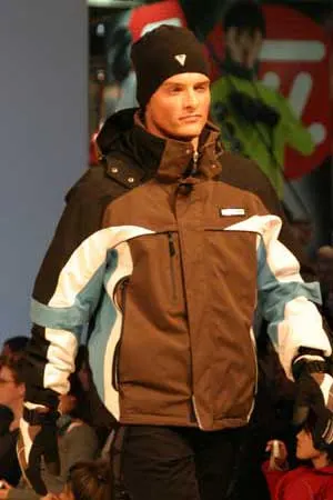 Zdjęcie 36 z galerii Moda na zimę 06/07 cz.I