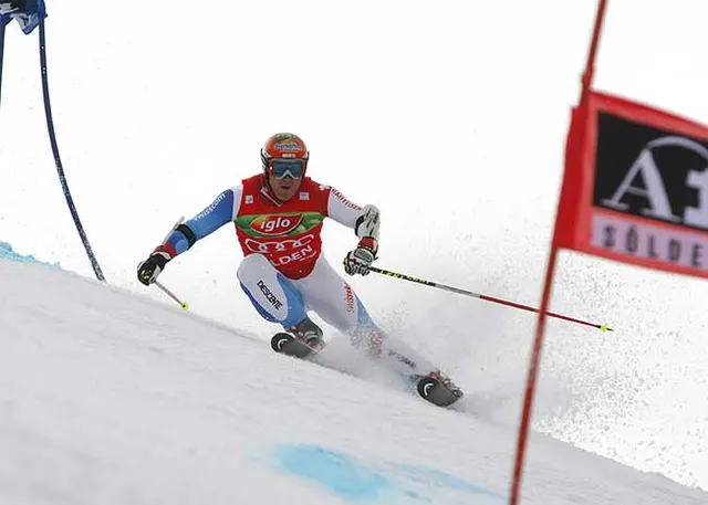 Sölden: pierwsze laury dla Cuche’a, zdjęcie 1