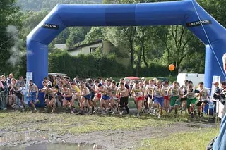 Zdjęcie 22 z galerii Bieg pod próg 2005