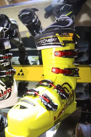 Fischer buty z kolekcji 2011/2012, zdjęcie 11