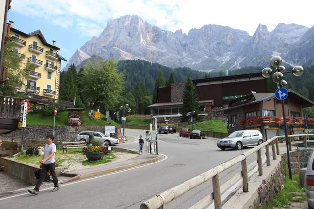 Zdjęcie 3 z galerii Trekking w Dolomitach: Rosetta (2743 m)