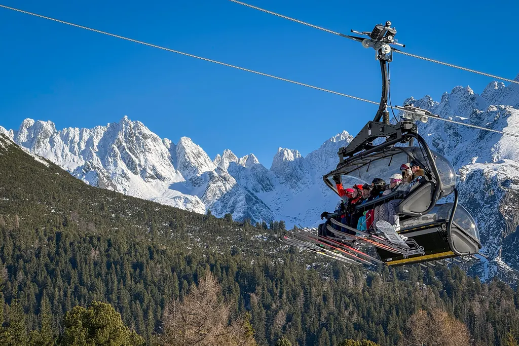 Szczyrbskie Pleso: nowa 8 os. ka, zdjęcie 14