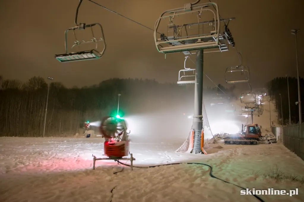 Dębowiec nocne naśnieżanie, zdjęcie 6